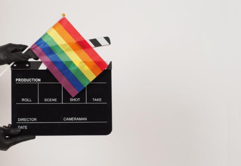 Rusija zabranjuje distribuciju filmova koji promoviraju LGBT i promjenu spola