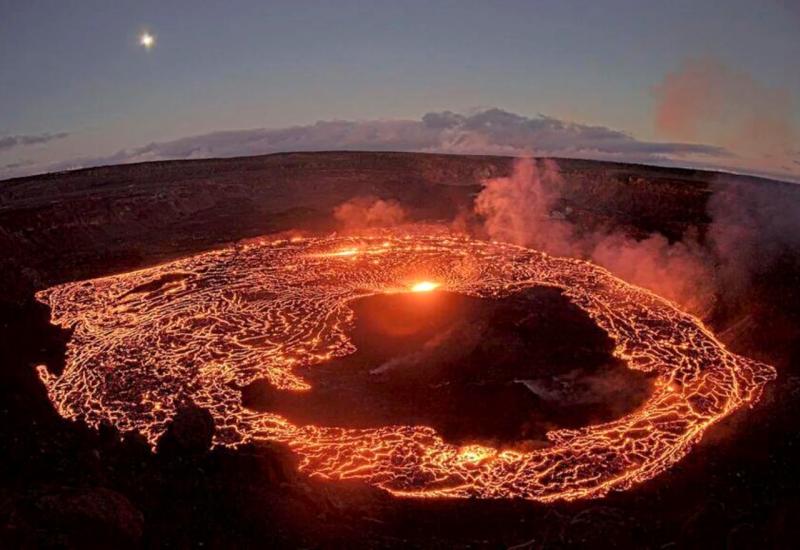 Izdano crveno upozorenje: Havajski vulkan ponovno izbacuje vulkanske plinove 
