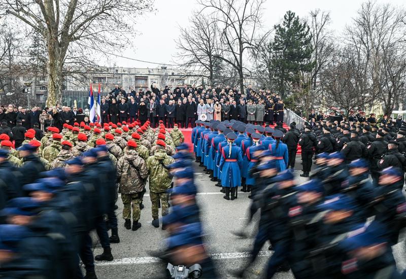 Proslava Dana RS-a  - Sutra proslava Dana RS-a: Vučić ne može doći, pa šalje sina, a navodno stiže 300 ruskih dobrovoljaca