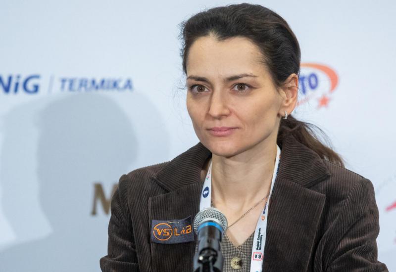 Jedna od najboljih svjetskih šahistica napušta Rusiju i uzima švicarsko državljanstvo