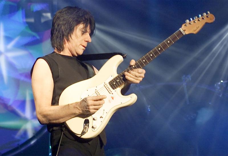 Preminuo jedan od najvećih rock gitarista svih vremena Jeff Beck