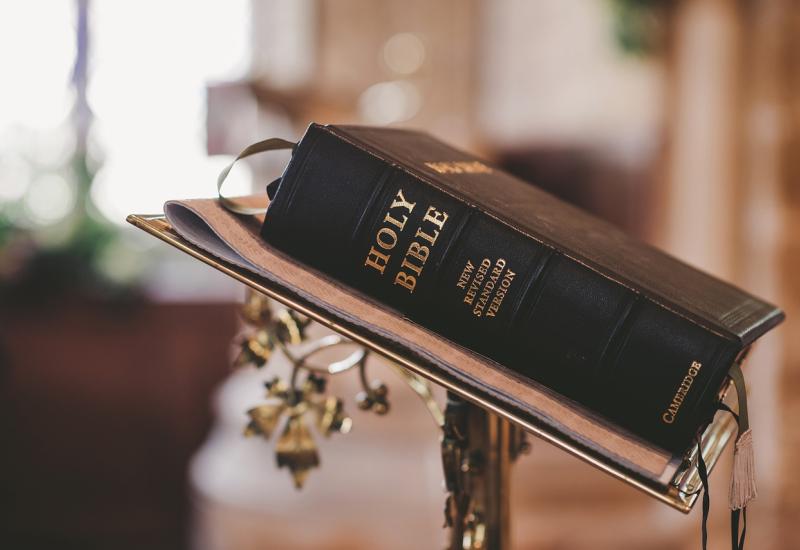 ChatGPT napisao Ustav SAD-a i Bibliju?