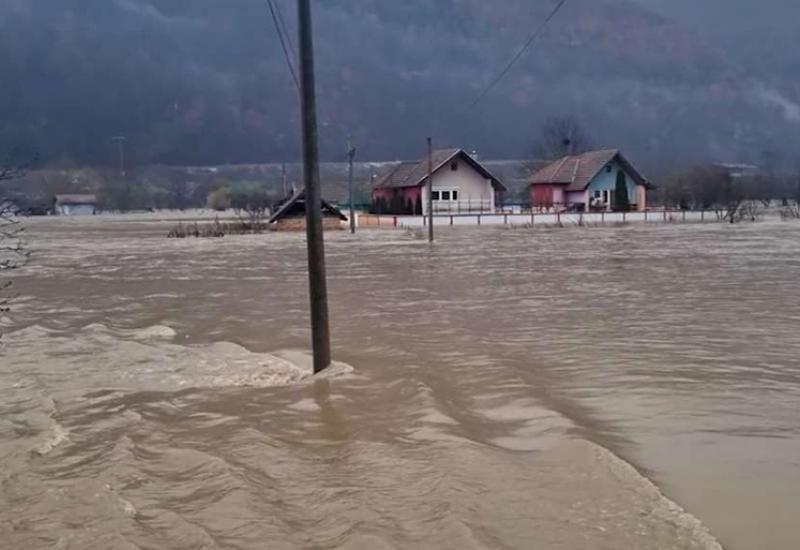 Zbog poplava proglašena izvanredna situacija u Novom Pazaru