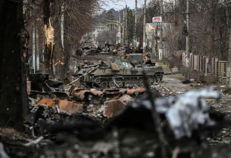 Ilustracija - Godina dana rata, godina dana užasa i mraka: Ukrajina godinu dana pruža otpor ruskoj agresiji