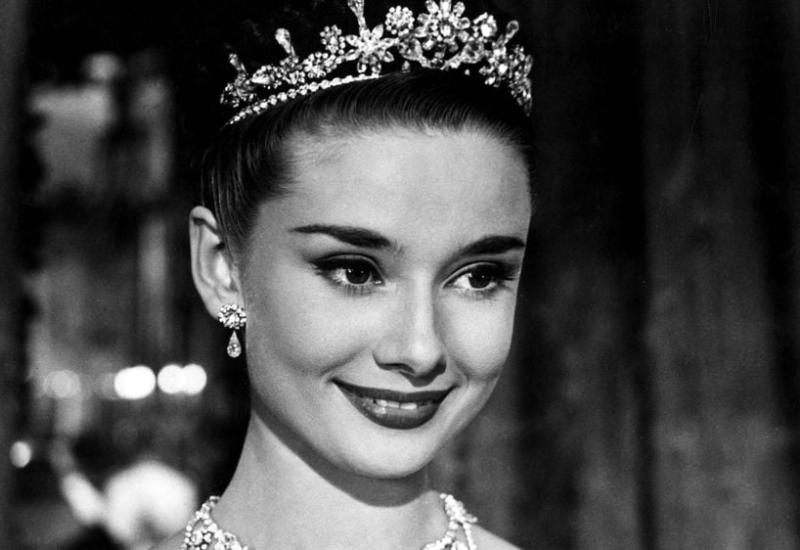 Audrey Hepburn (Bruxelles, Belgija, 4. svibnja 1929. – Tolochenaz kod Lausanne, Švicarska, 20. siječnja 1993.) - Nezaboravna glumica koja je bila više od filmske dive