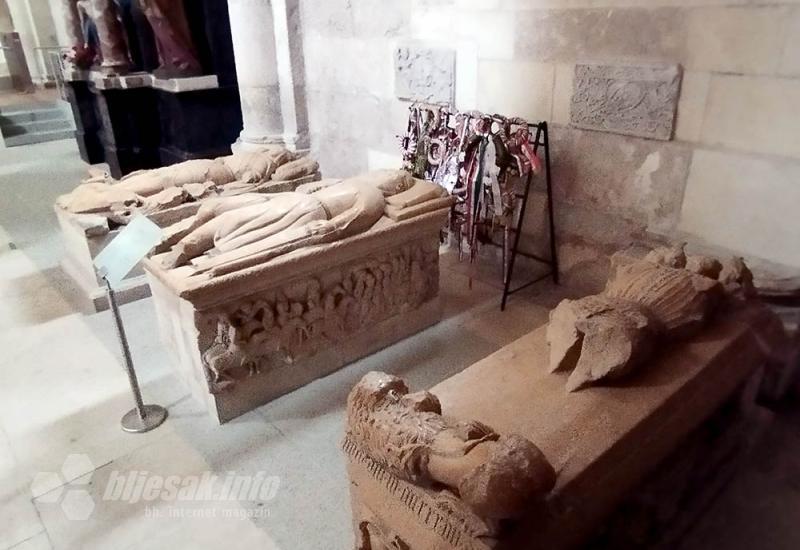 Sarkofag Janjka Hunadija - Alba Iulia: Ukratko - oduševljavajuće!
