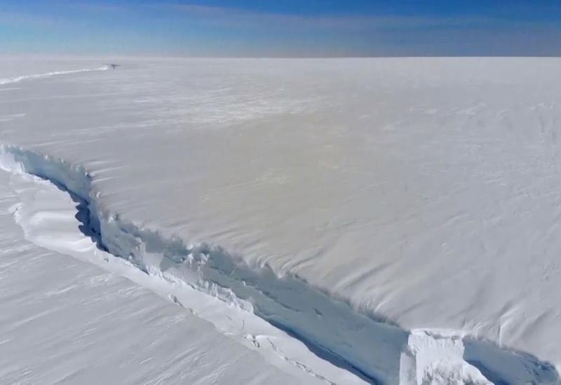 VIDEO: Ledeni brijeg veličine Londona odlomio se od Antarktike