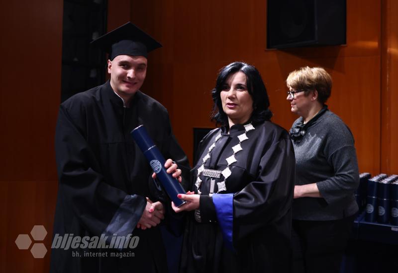 FOTO | Promovirano 357 diplomanata Pravnog fakulteta Sveučilišta u Mostaru