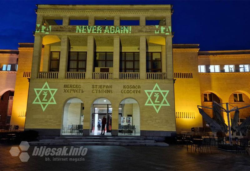 Mostar se prisjeća žrtva Holokausta: Na Kosači natpis „Never again“ - Mostar se prisjeća žrtva Holokausta: Na Kosači natpis „Never again“