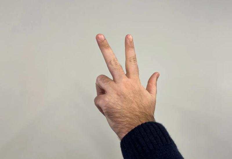 Ministar sigurnosti BiH: Tri prsta u pravoslavlju simboliziraju jedinstvo Svete Trojice