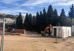 FOTO | Neum: Srušena baraka Općine - gradi se nova zgrada od 3 milijuna KM