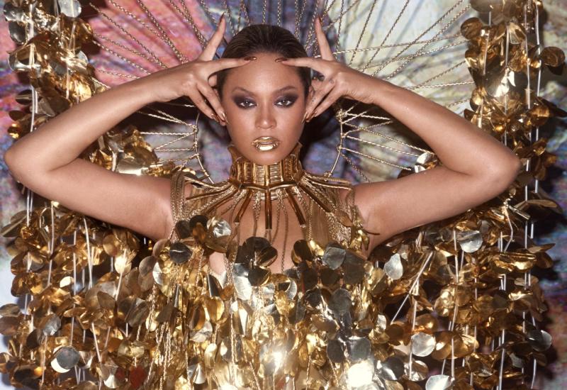 Beyoncé izdala novi parfem, fanovi nezadovoljni
