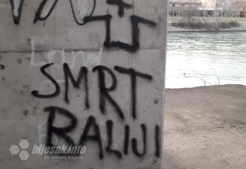 U Čapljini osvanuli zastrašujući i uvredljivi grafiti prema muslimanima