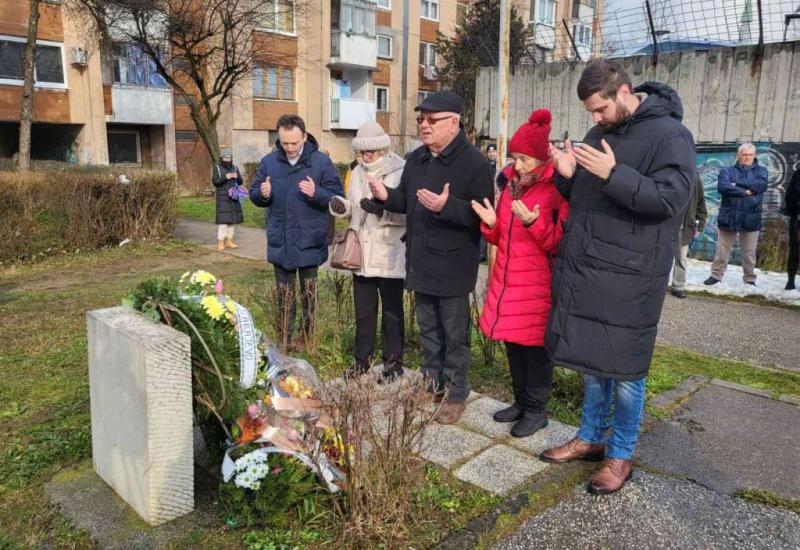 Obilježena 29. godišnjica masakra na Dobrinji 