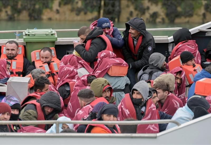 Ilustracija - Velika Britanija će navodno zabraniti migrantima da se žale na deportaciju