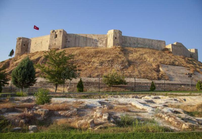 Nakon razornog potresa uništena utvrda stara 2200 godina, a evo kako sada izgleda
