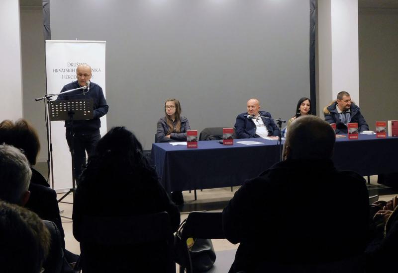 'Bezimeni' roman Srećka Marijanovića predstavljen u Mostaru