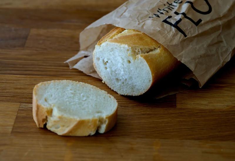 Ilustracija - Evo koja namirnica će pomoći da vam kruh duže bude svježiji 