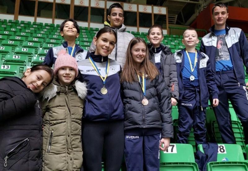 Nova zlata i srebra za Školu atletike Mostar: Nastavljamo s popularizacijom atletike