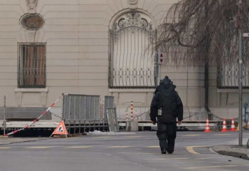  - Muškarac s eksplozivom uhićen ispred švicarskog parlamenta