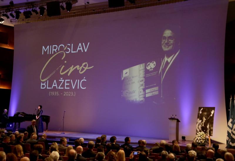 Na komemoraciji za Ćiru Blaževića brojni prijatelji i kolege