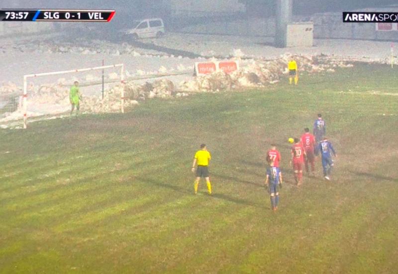 Jedanaesterac na utakmici između Veleža i Sloge iz Doboja - Što se treba dogoditi da klubovi prestanu igrati na 