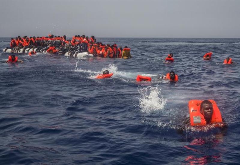 Migranti preko Sredozemnog mora - Apel Pape: Zaustavite tgovce ljudima sa Sredozemlja