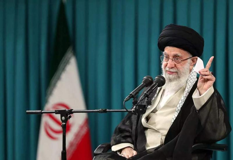 Iranski vrhovni vođa: Trovanje učenica je neoprostiv zločin 