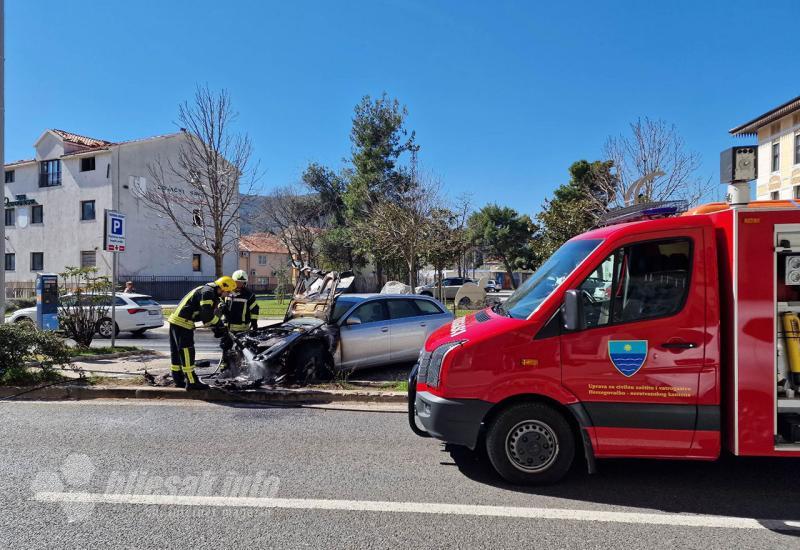 Planulo auto na mostarskom Bulevaru