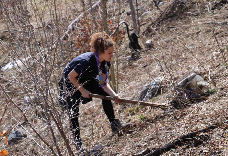 Volonteri Saveza izviđača Grada Mostara posadili 2400 sadnica crnog bora na Rujištu 