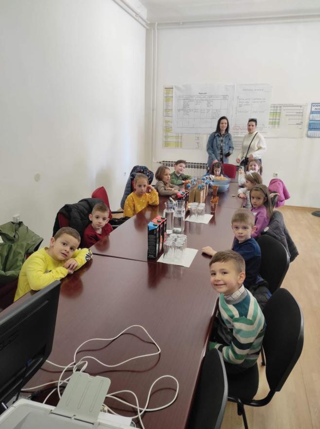 Mostarski mališani posjetili Vrelo Radobolje  - Mostarski mališani posjetili Vrelo Radobolje 