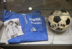 Italija: Izložba stvari argentinske nogometne legende Maradone