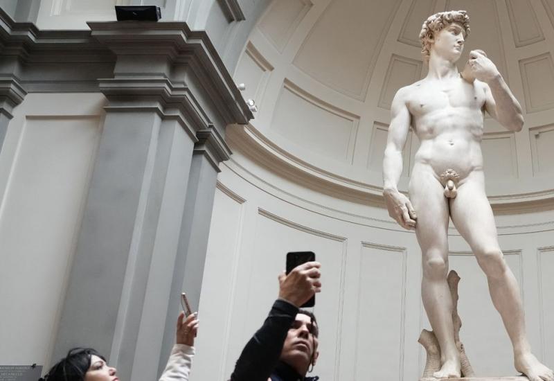 Nevjerojatno: Ravnateljica dobila otkaz jer roditelji smatraju da je Michelangelov  David pornografija