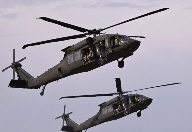 Srušili se američki vojni helikopteri, status članova posade zasad nepoznat