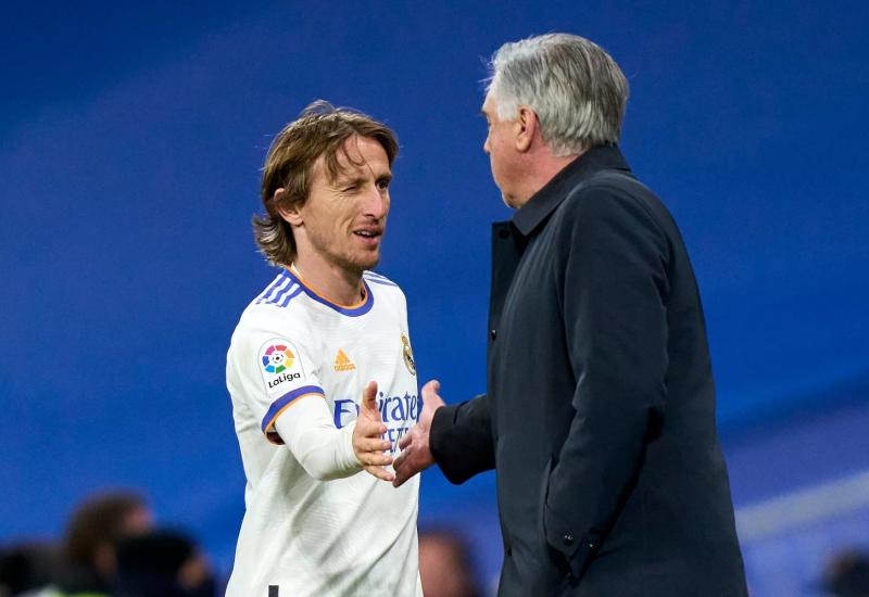 Luka Modrić i Realov trener Carlo Ancelotti - Raspada se odnos Reala i Modrića, Luka je ljut