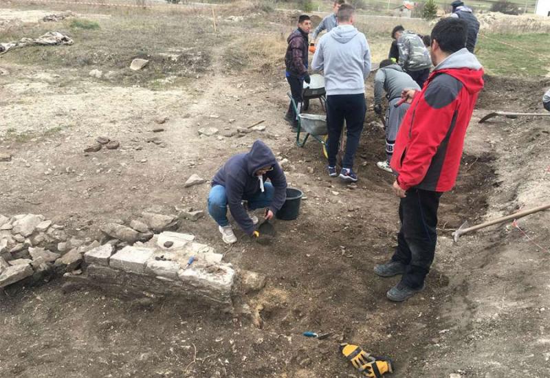Tomislavgrad: Arheolozi provode dodatna istraživanja u blizini gradskog groblja Karaula