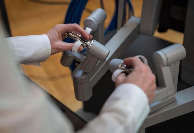 Roboti za manje kirurške zahvate - Roboti mijenjaju kirurge
