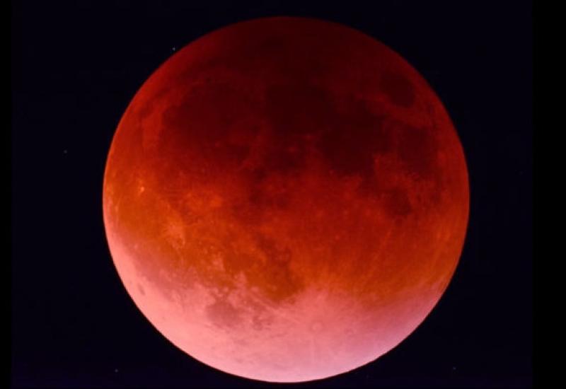 Ružičasti puni Mjesec - Spremite se za ružičasti puni Mjesec: Božanska energija se spušta na zemlju