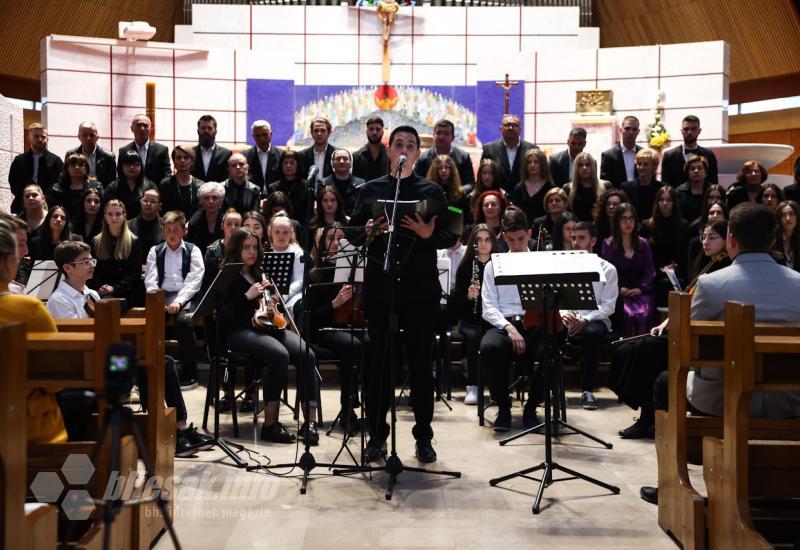 Napretkov Uskrsni koncert u mostarskoj Katedrali - HKD Napredak u Katedrali priredio vrhunski kulturni i glazbeni događaj