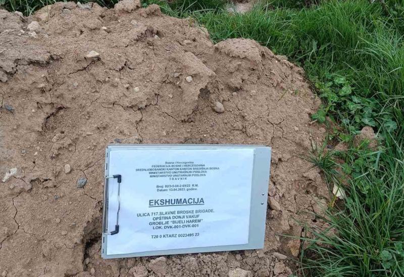 Kopajući grob, pronašli žrtvu iz proteklog rata