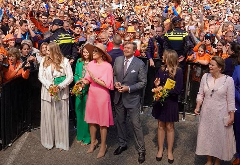 Popularnost nizozemske kraljevske obitelji povijesno niska - Popularnost nizozemske kraljevske obitelji povijesno niska