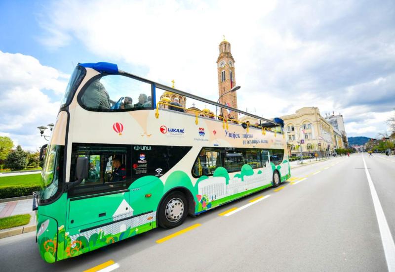 Banja Luka privlači turiste: Krenuo panoramski autobus, vožnje besplatne 