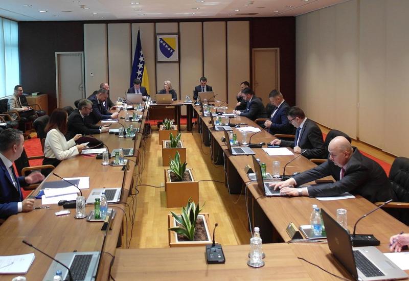 Vijeće ministara: BiH zemlja sa srednjoročno održivim javnim dugom