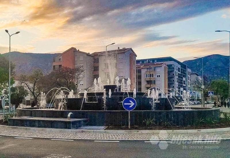 Mostar: Fontana na kružnom toku smanjuje preglednost vozačima