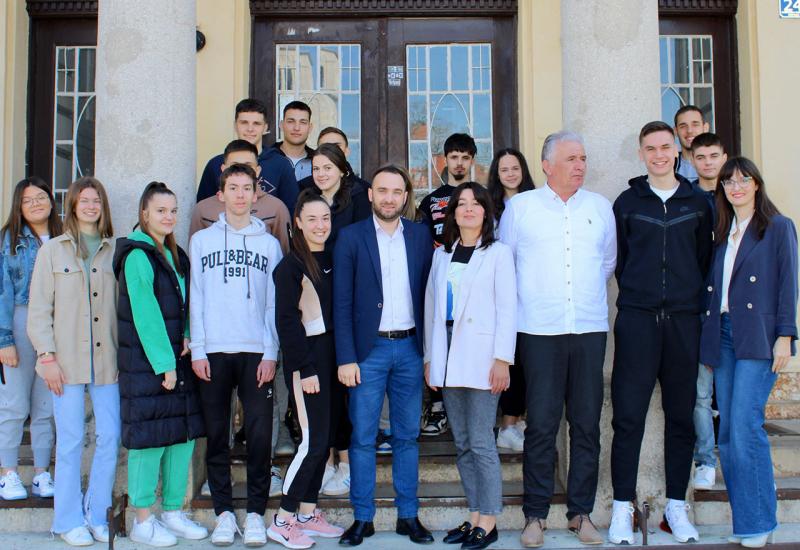 Filozofski fakultet Sveučilišta u Mostaru predstavio studijske programe u Širokom Brijegu