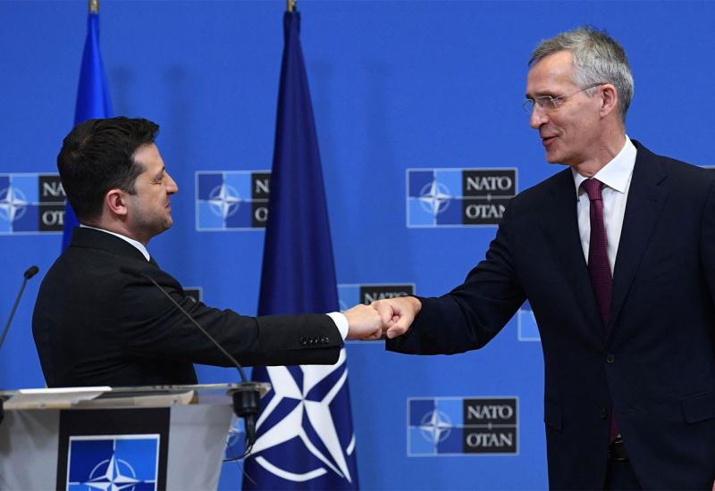 Stoltenberg: Ukrajina neće u NATO sve dok traje rat