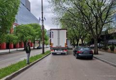 VIDEO | Mostar: Kamioni blokirali cestu, 'Švicarac' vozio jednosmjernom i ugrozio pješake