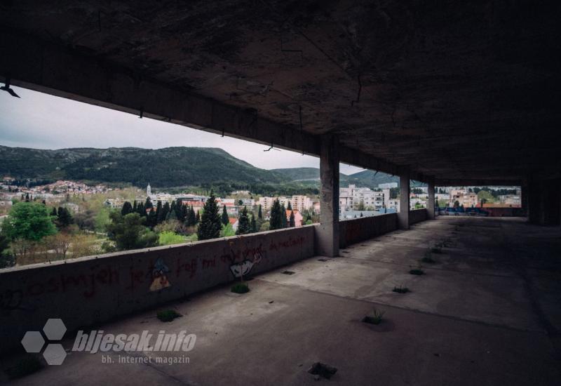FOTOGRAFIJE OBJEKATA| Mostar opet o ruševinama: Prvo uraditi elaborat