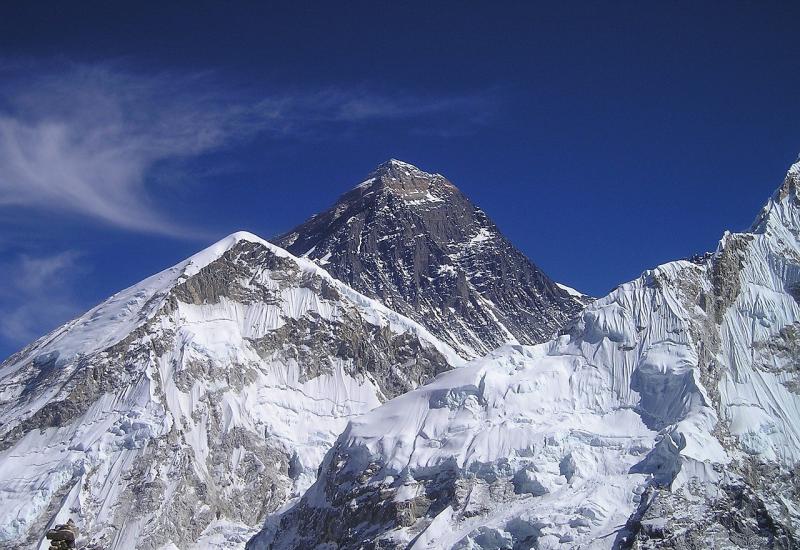 Penjanje na Mount Everest skače na 15.000 dolara po usponu?