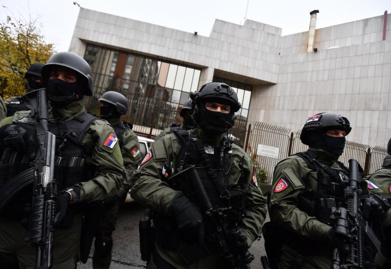 Uhićena tri dječaka u Srbiji zbog ugrožavanja sigurnosti